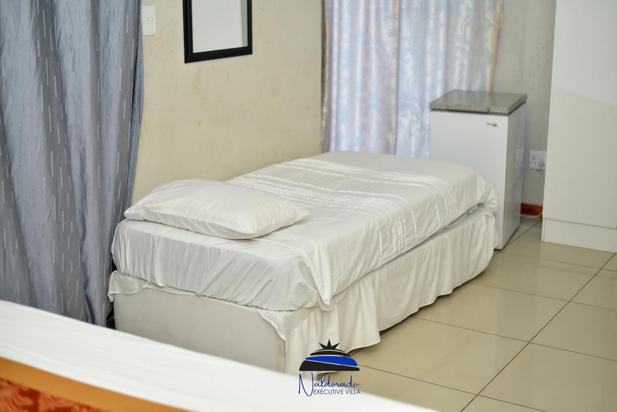 Naldorado Executive Villa Mbombela Buitenkant foto