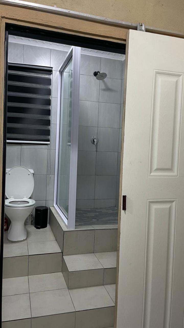 Naldorado Executive Villa Mbombela Buitenkant foto